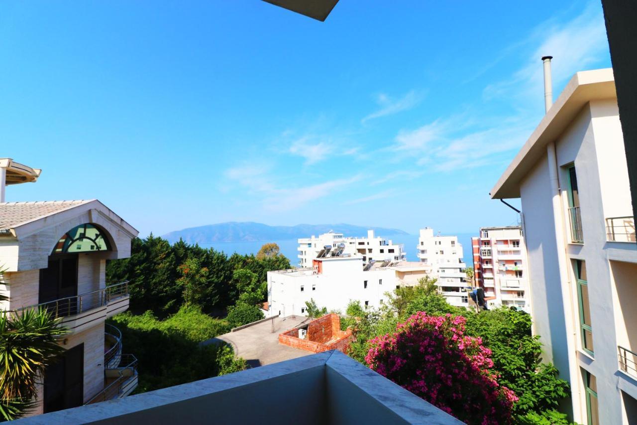 Hotel Kristal Vlorë Extérieur photo