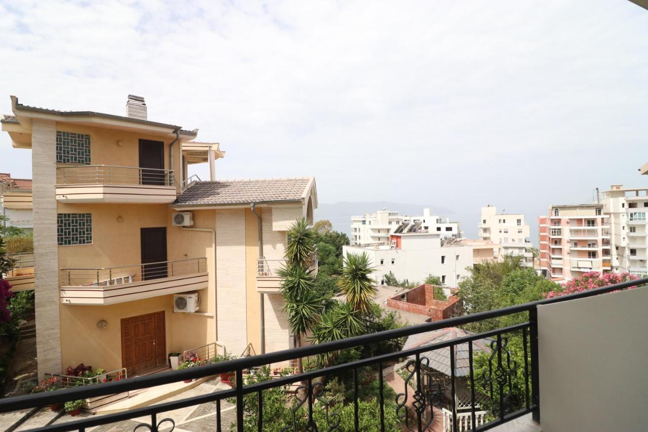 Hotel Kristal Vlorë Extérieur photo