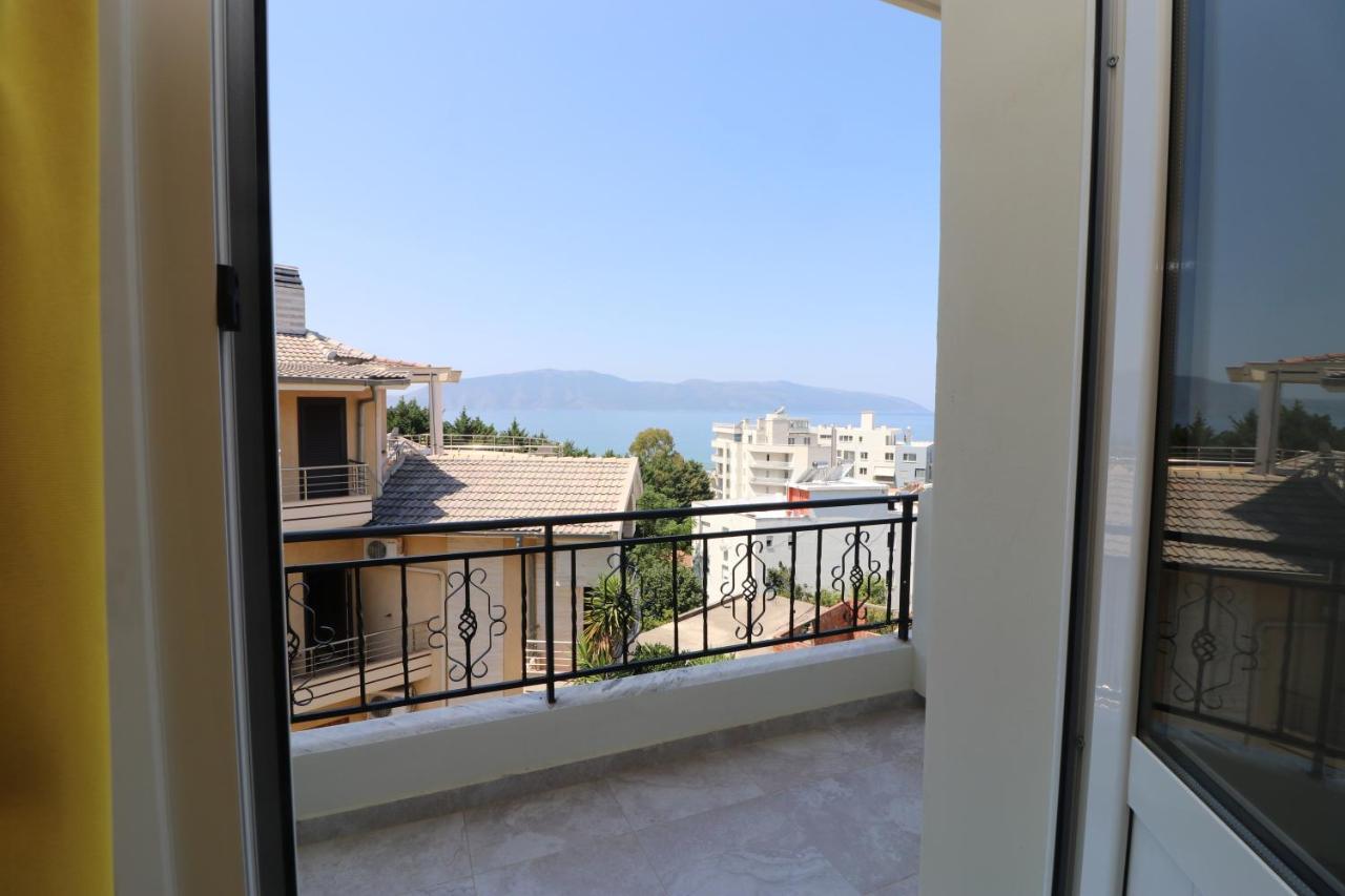 Hotel Kristal Vlorë Extérieur photo