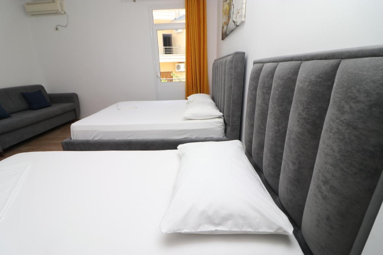 Hotel Kristal Vlorë Extérieur photo